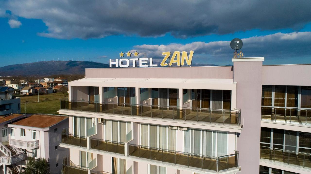 Hotel Zan Ulcinj Exteriör bild
