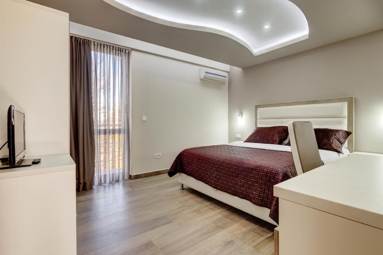 Hotel Zan Ulcinj Rum bild